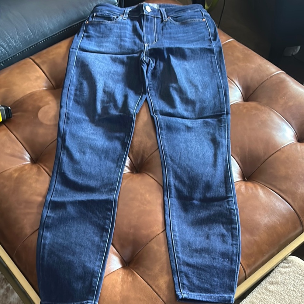 PAIGE Indigo Denim Hoxton Ankle Jeans